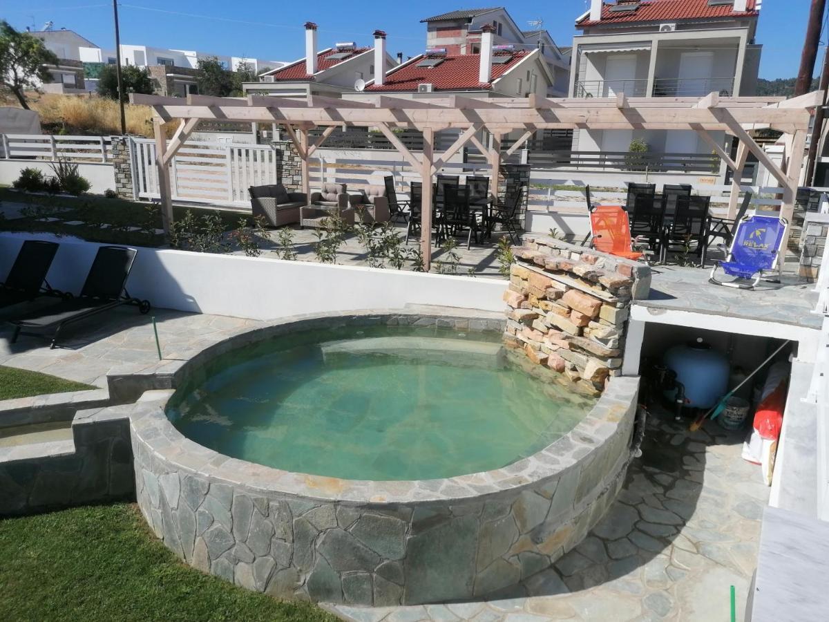Villa Nikiti View 2 Luaran gambar