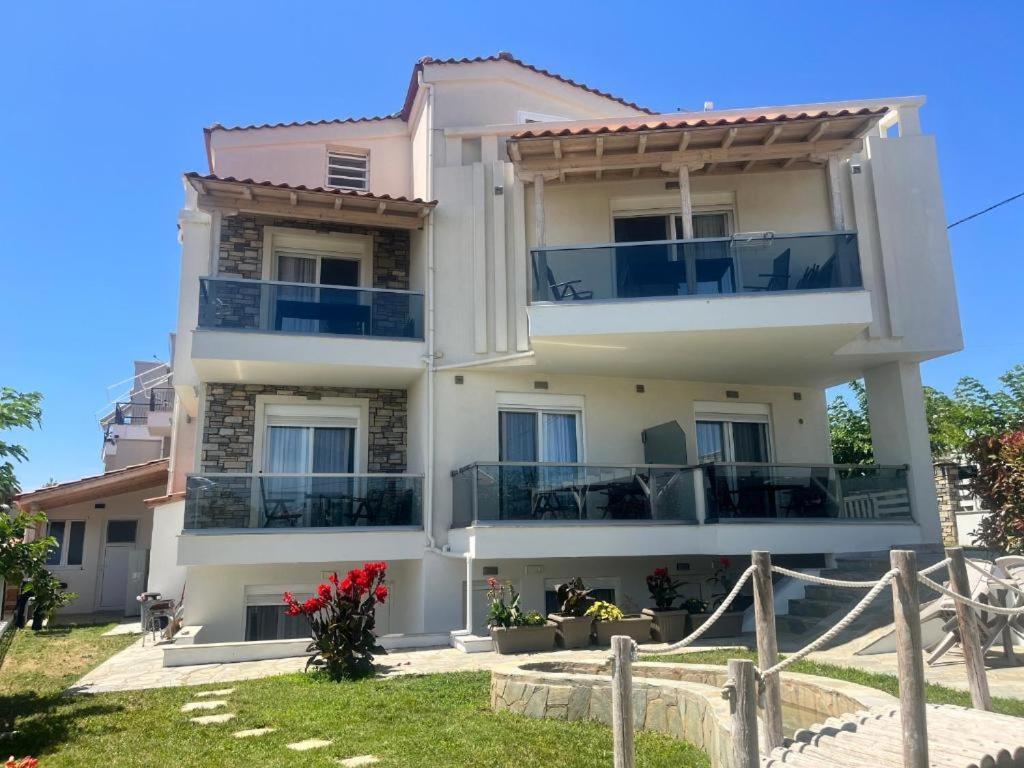 Villa Nikiti View 2 Luaran gambar